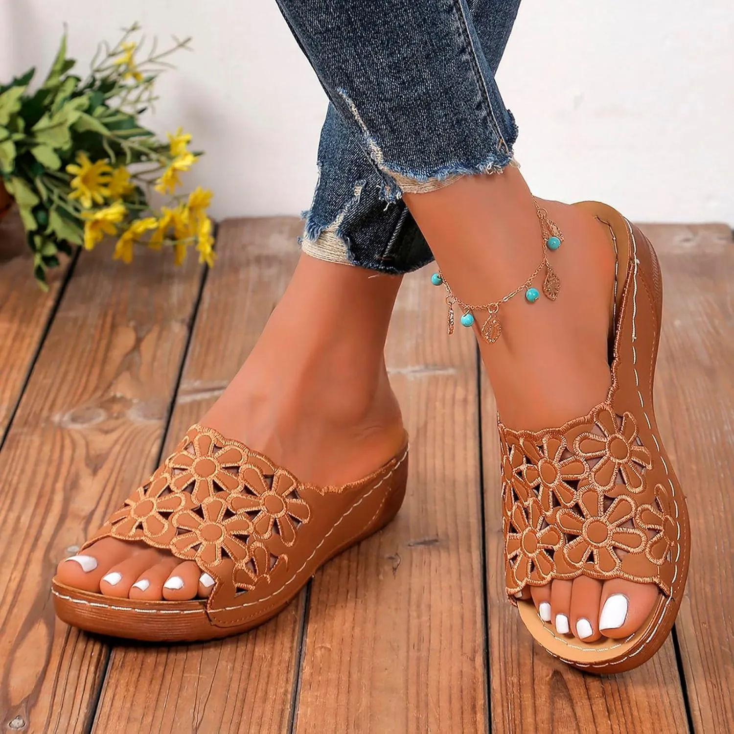 Arch Support Thick Bottom Sandals for Women Summer Outdoor Camping Walking Beach Sandal Summer Dress Sandals