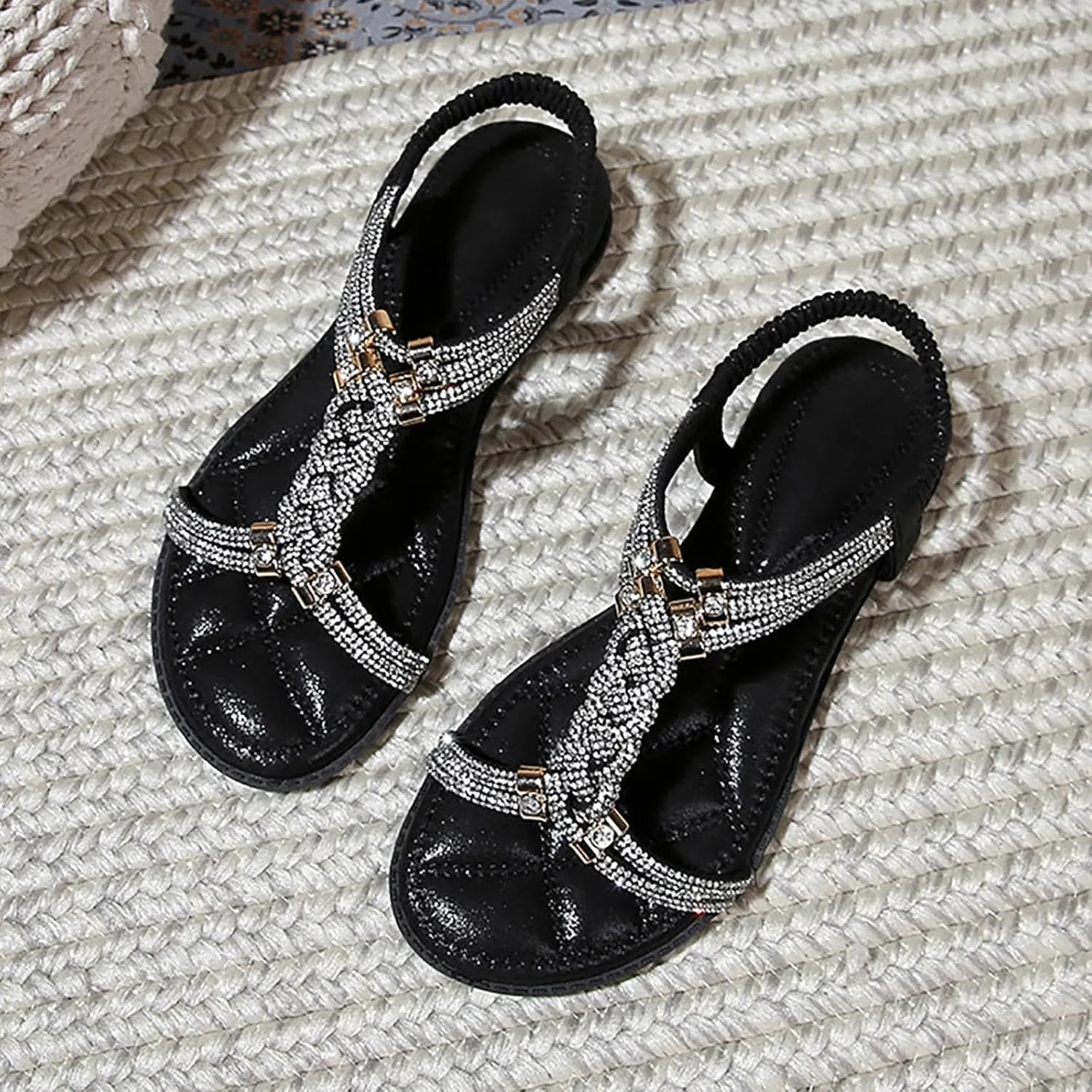 Women Clip Toe Sandals Crystal Jelly Beach Flip Flops Female Students Korean Fashion Wear Women's Heeled Sandals