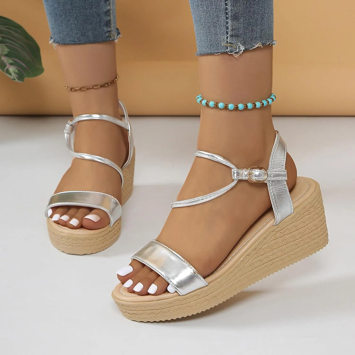 Women's Sandals Ladies Summer Casual Shiny Leather Solid Colour Slope Heel Beach Large Size Sandals Arch Supports