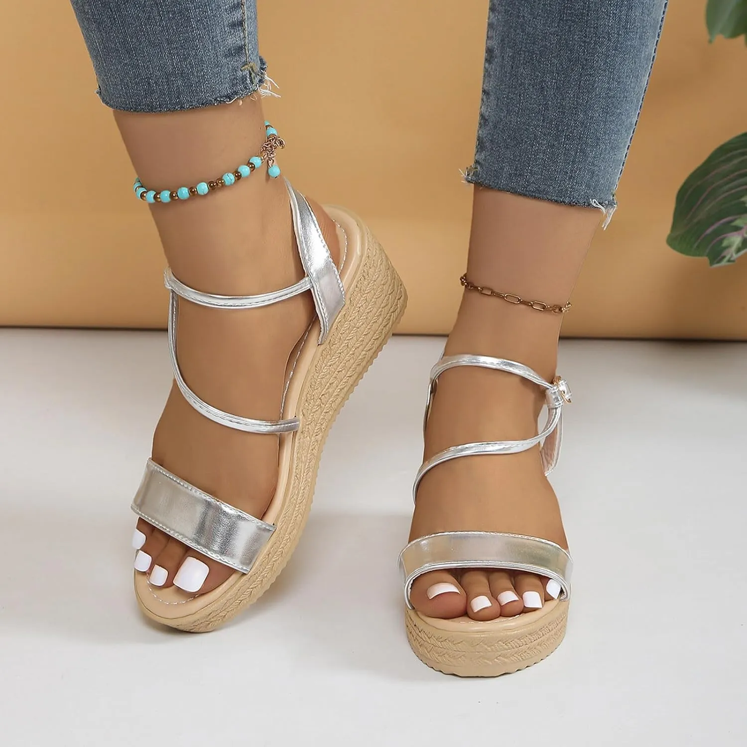 Women's Sandals Ladies Summer Casual Shiny Leather Solid Colour Slope Heel Beach Large Size Sandals Arch Supports