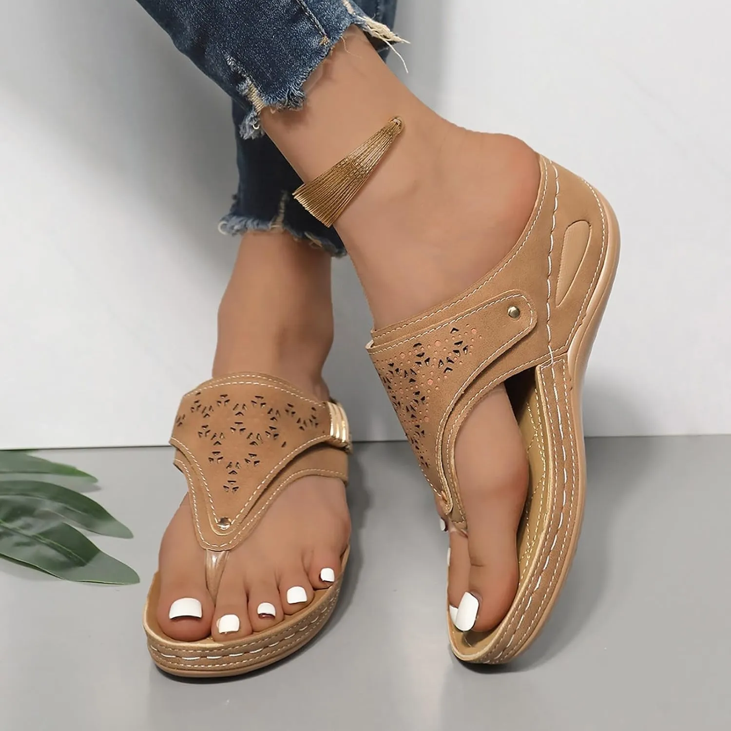Women's Sandals Women Shoes Wedge Heel Platform Sandals Stylish Correctable Bohemian Beach Nine Sandals for Women Size 8